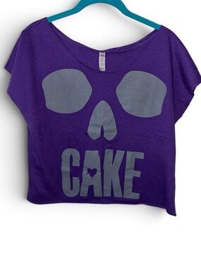 flag nor fail Purple Short-Sleeve Graphic Crop Tee with Gray Skull